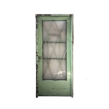 Puerta chapa de frente con vidrio entero y reja